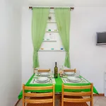 2 Bedroom Cozy In Omišalj