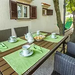 Apartament 2 Bedroom Cozy In *